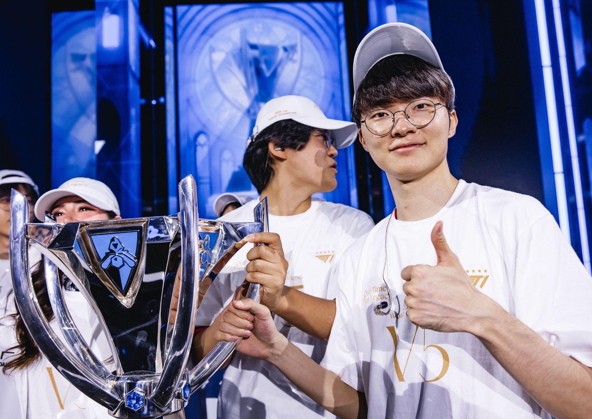 爱游戏-Faker新星出色发挥表现突出，利物浦前途光明！观众掌声雷动-爱游戏